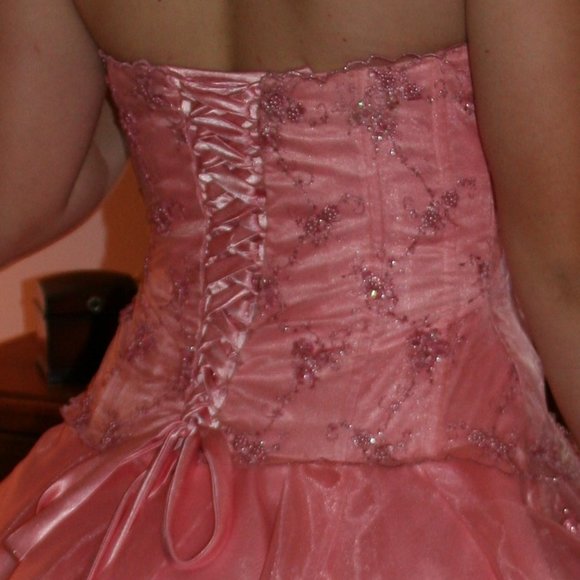 Formal Gown /Size L / 12 - Picture 4 of 14